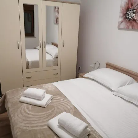 Bernarda 2 * Porec